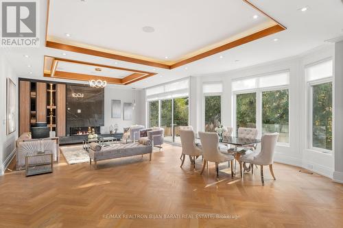 17 Waring Court, Toronto, ON - Indoor Photo Showing Dining Room