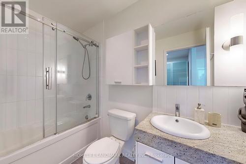 1815 - 33 Singer Court, Toronto, ON - Indoor Photo Showing Bathroom