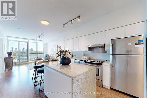 1815 - 33 Singer Court, Toronto, ON - Indoor Photo Showing Kitchen With Upgraded Kitchen