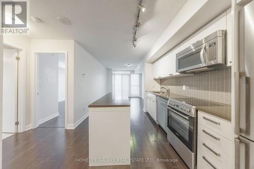 501 - 295 Adelaide Street, Toronto, ON - Indoor Photo Showing Kitchen With Stainless Steel Kitchen With Upgraded Kitchen