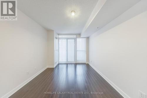 501 - 295 Adelaide Street, Toronto, ON - Indoor Photo Showing Other Room