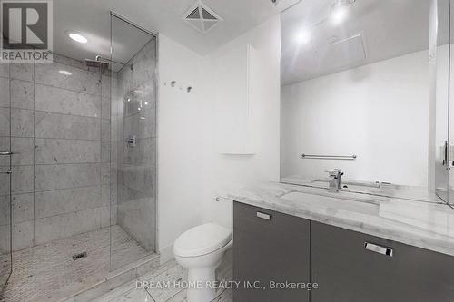 1306 - 32 Davenport Road, Toronto, ON - Indoor Photo Showing Bathroom