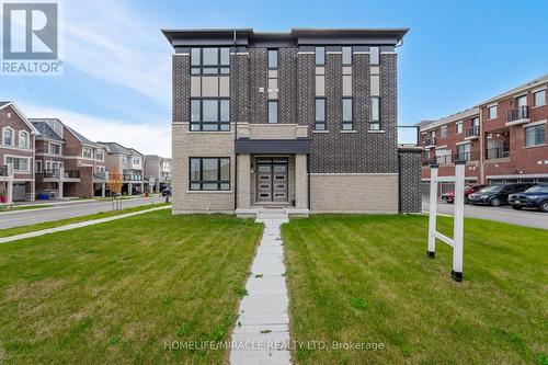 3370 Thunderbird Promenade, Pickering, ON - Outdoor With Facade