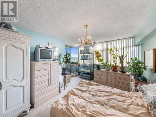 1904 - 3131 Bridletowne Circle, Toronto, ON - Indoor Photo Showing Bedroom