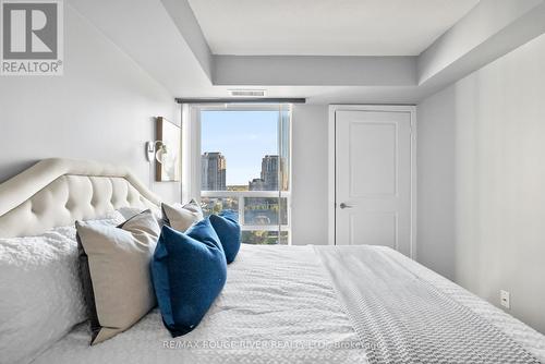 1816 - 31 Bales Avenue, Toronto (Willowdale East), ON - Indoor Photo Showing Bedroom