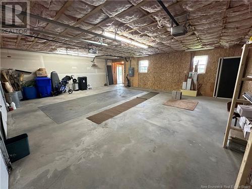 83 Riverview Avenue, St George, NB - Indoor Photo Showing Garage