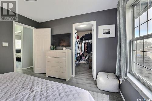 1042 Cypress Way N, Regina, SK - Indoor Photo Showing Bedroom