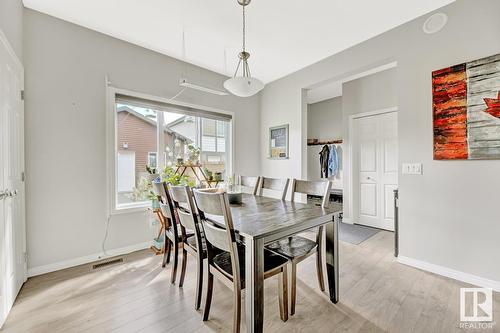 3335 Checknita Cm Sw, Edmonton, AB - Indoor Photo Showing Dining Room