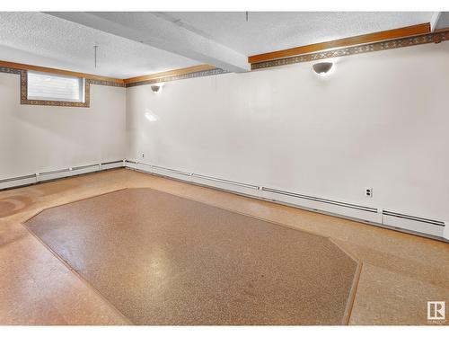 11689 72 Av Nw, Edmonton, AB - Indoor Photo Showing Other Room