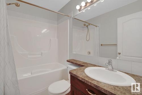 716 78 St Sw, Edmonton, AB - Indoor Photo Showing Bathroom