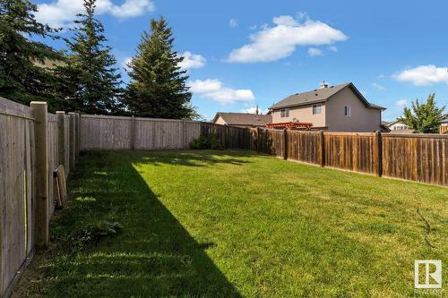 716 78 St Sw, Edmonton, AB - Outdoor With Backyard