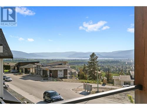 695 Deans Drive, Kelowna, BC - Outdoor With View