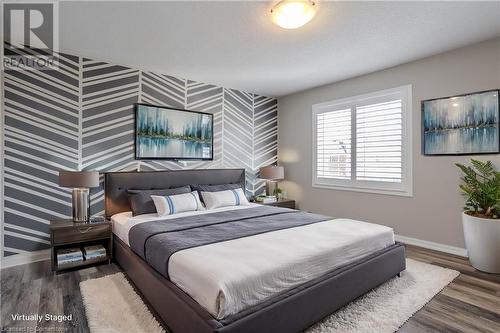 3130 Edgar Avenue, Burlington, ON - Indoor Photo Showing Bedroom