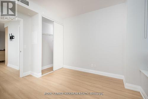 2310 - 36 Park Lawn Road, Toronto, ON - Indoor Photo Showing Other Room