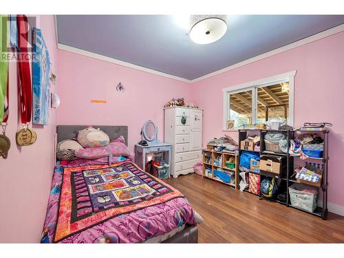 272 Guru Nanak Place, Clearwater, BC - Indoor Photo Showing Bedroom