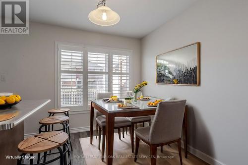 3130 Edgar Avenue, Burlington, ON - Indoor Photo Showing Dining Room