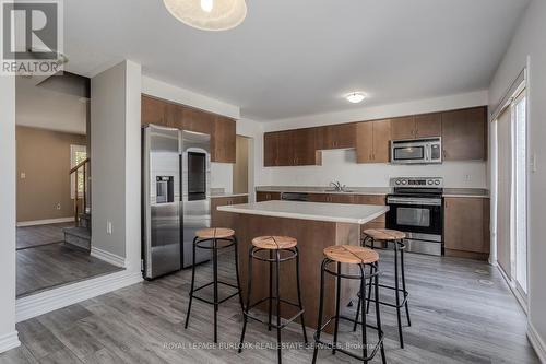 3130 Edgar Avenue, Burlington, ON - Indoor Photo Showing Kitchen