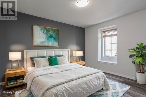 3130 Edgar Avenue, Burlington, ON - Indoor Photo Showing Bedroom