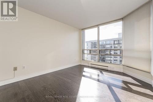 2102 - 2170 Marine Drive, Oakville, ON - Indoor Photo Showing Other Room