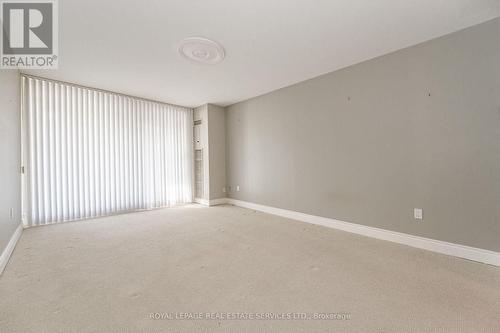 2102 - 2170 Marine Drive, Oakville, ON - Indoor Photo Showing Other Room