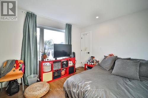 54 Batavia Avenue, Toronto, ON - Indoor Photo Showing Bedroom