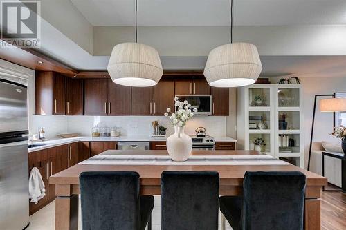 134 West Springs Road Sw, Calgary, AB - Indoor Photo Showing Kitchen