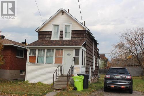 97 St Georges Ave E, Sault Ste. Marie, ON - Outdoor With Facade