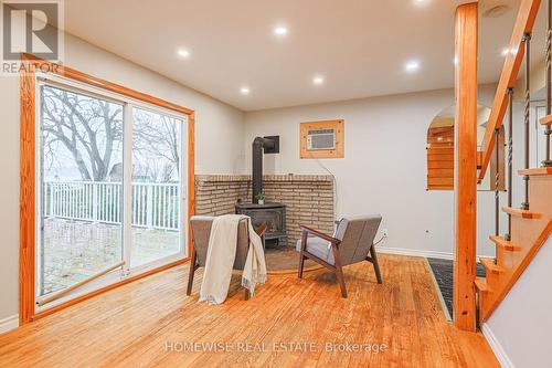 128 Moores Beach Road, Georgina, ON - Indoor