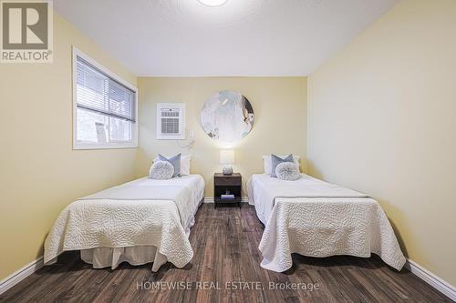 128 Moores Beach Road, Georgina, ON - Indoor Photo Showing Bedroom