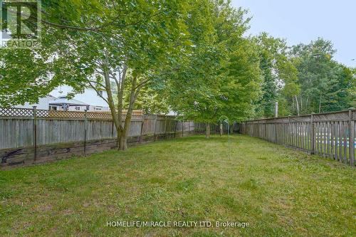 48 Walnut Street, New Tecumseth, ON - Outdoor With Backyard