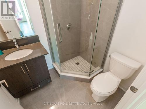 607 - 58 Lakeside Terrace N, Barrie, ON - Indoor Photo Showing Bathroom