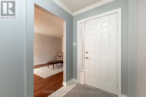 8 - 70 Sunnyside Drive, London, ON - Indoor Photo Showing Other Room