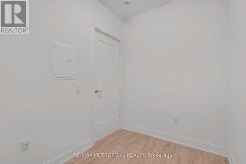 415 - 65 Annie Craig Drive, Toronto, ON - Indoor Photo Showing Other Room