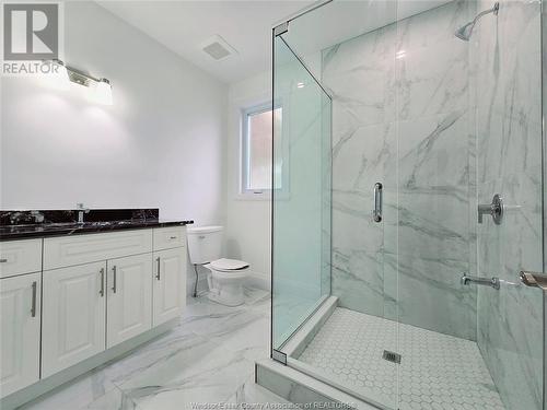 300 Benson Court, Amherstburg, ON - Indoor Photo Showing Bathroom