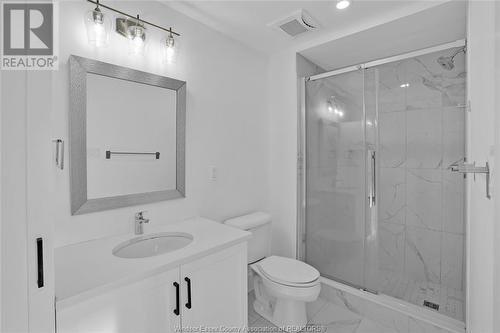 4578 Huron Church Line Road Unit# 509, Lasalle, ON - Indoor Photo Showing Bathroom