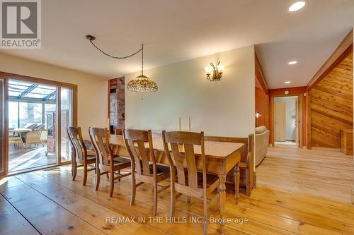 713516 First Line, Mono, ON - Indoor Photo Showing Dining Room