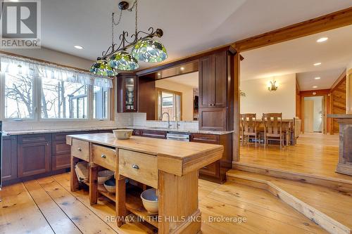 713516 First Line, Mono, ON - Indoor Photo Showing Dining Room