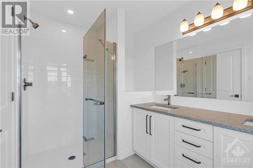 843 Mochi Circle, Nepean, ON - Indoor Photo Showing Bathroom