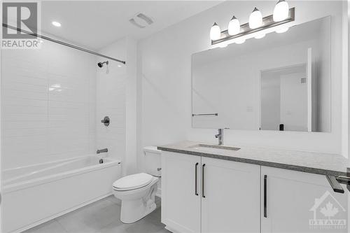 843 Mochi Circle, Nepean, ON - Indoor Photo Showing Bathroom