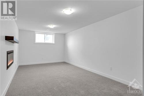 843 Mochi Circle, Nepean, ON - Indoor Photo Showing Other Room