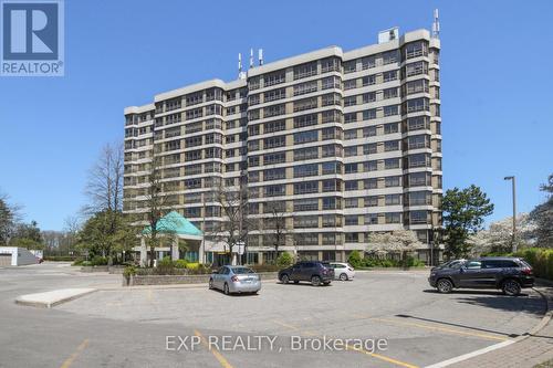 811 - 310 Mill Street S, Brampton, ON - Outdoor With Facade