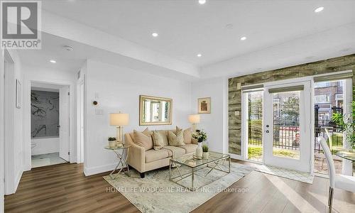 125 - 3050 Erin Centre Boulevard, Mississauga, ON - Indoor Photo Showing Living Room