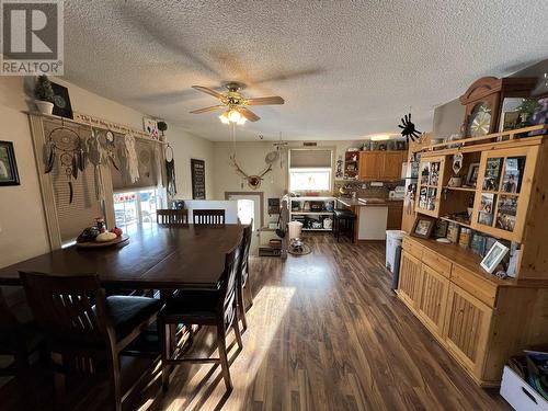 27 Pioneer Way, Fort Nelson, BC - Indoor Photo Showing Dining Room