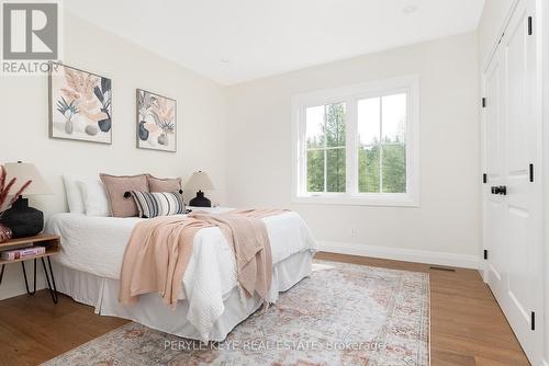 303 Clearwater Lake Road, Huntsville, ON - Indoor Photo Showing Bedroom