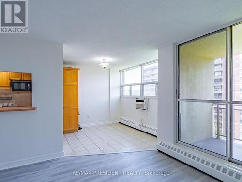 701 - 1950 Main Street West, Hamilton, ON - Indoor Photo Showing Other Room