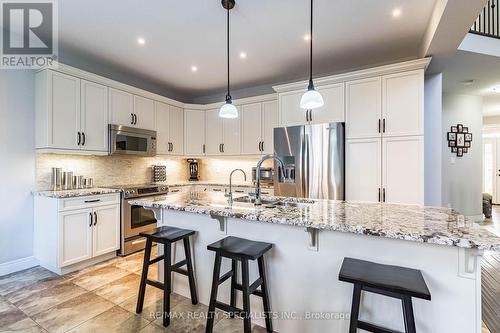 80 Taylor Drive, East Luther Grand Valley, ON - Indoor Photo Showing Kitchen With Stainless Steel Kitchen With Upgraded Kitchen