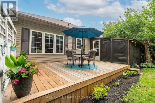 2 Honeys Beach Road, Scugog, ON - Outdoor With Deck Patio Veranda