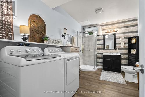 2 Honeys Beach Road, Scugog, ON - Indoor Photo Showing Laundry Room