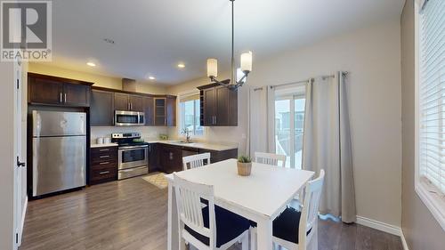 8623 83 Street, Fort St. John, BC - Indoor Photo Showing Kitchen