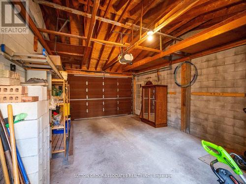 696 Crawford Street, Toronto, ON - Indoor Photo Showing Garage